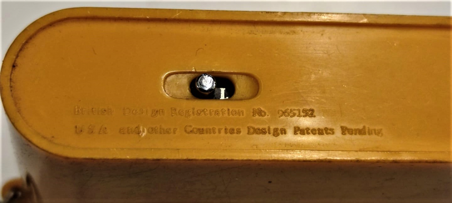 1970 AİTRON   BRAND MARKE AIE- 1241 RADİO 2 DALGA SARI RENKDE CEP RADYO