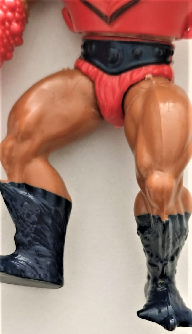 YENGEC ADAM EVRENİN USTALARI HE MEN FÜGÜR