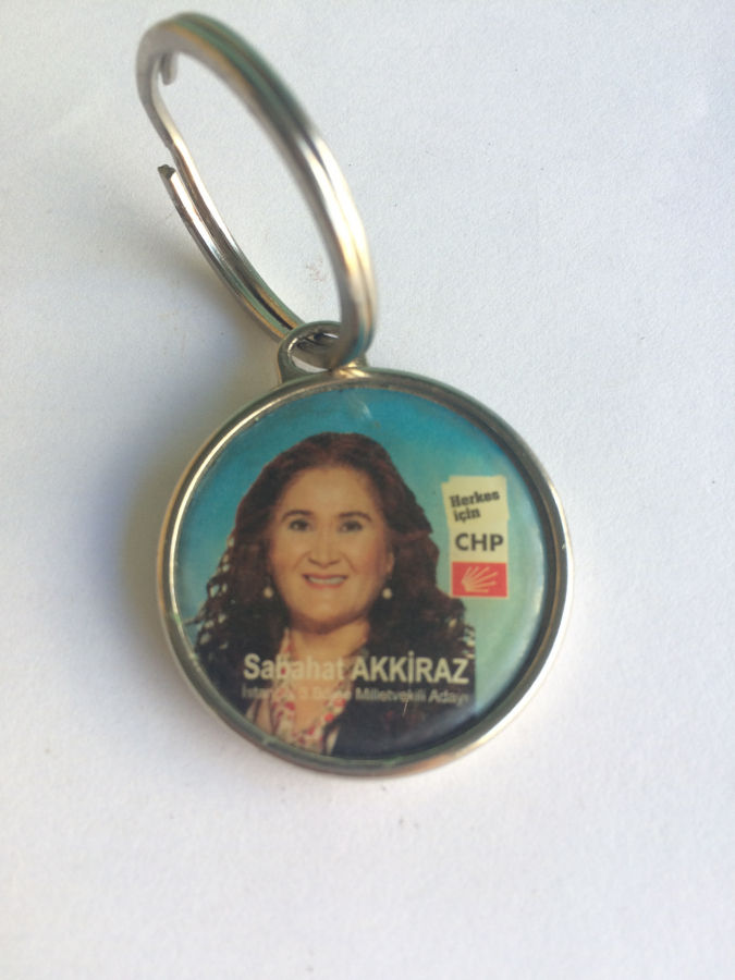 CHP  SABAHAT AKKİRAZ& KEMAL KILIÇDAROĞLU  TEMALI ANAHTARLIK