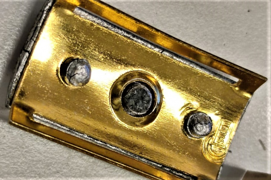  (HATALI) MELİ 6  MARKA YERLİ JİLETLİ METAL TIRAŞ MAKİNASI KULLANILMAMIŞ KUTUSUNDA KOLEKSİYON ÜRÜNÜ