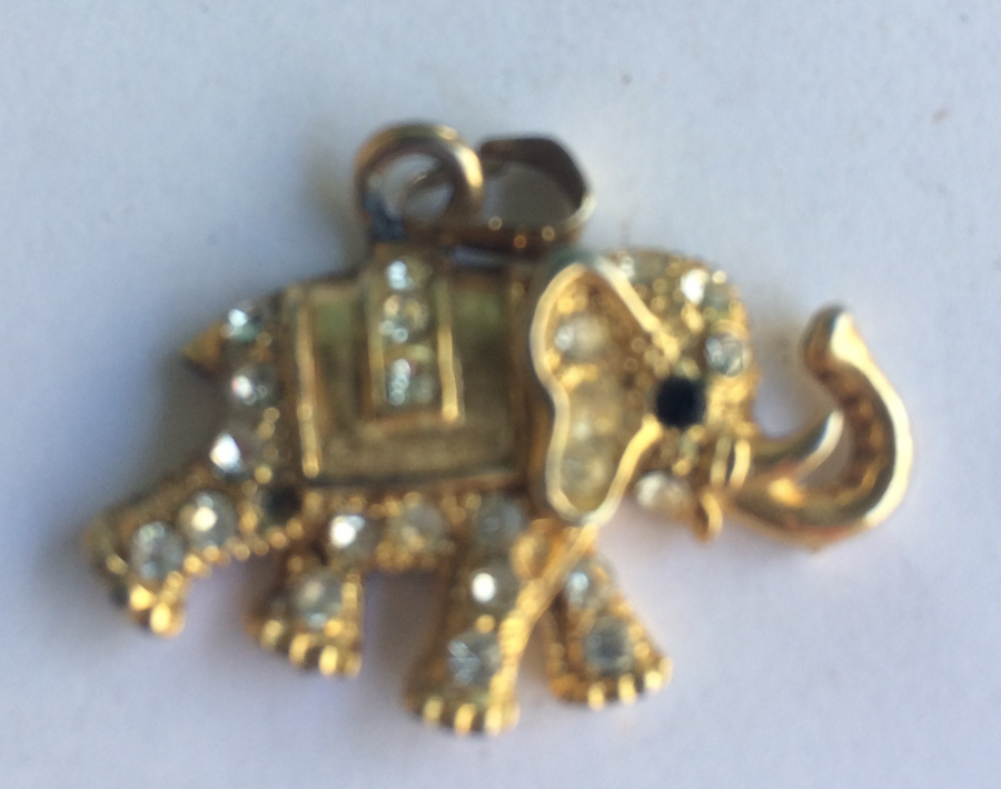 FİL TEMALI ÜZERİ TAŞLARLA BEZELİ KOLYE UCU