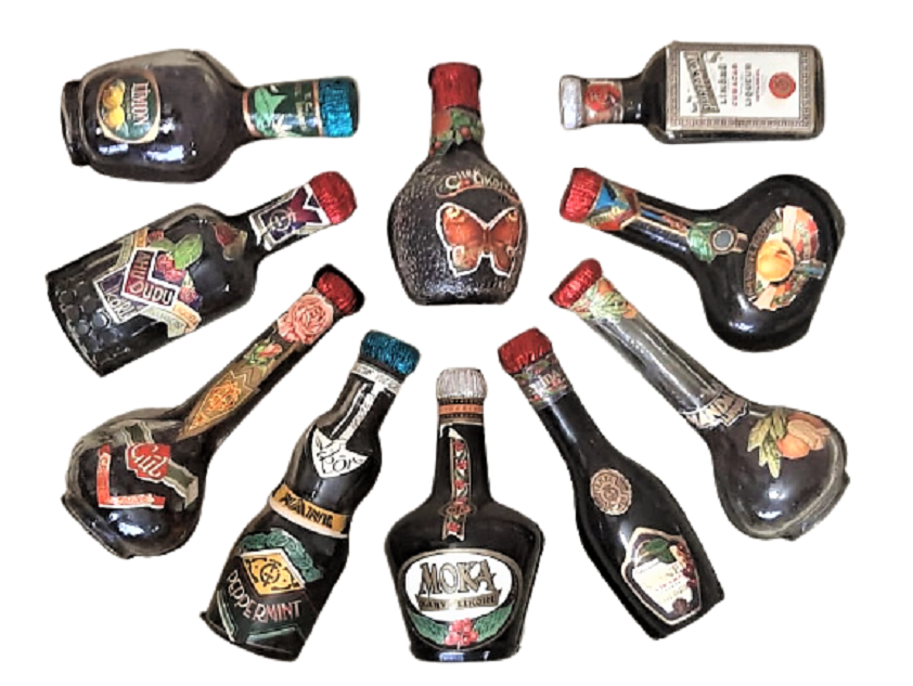 1948 İNHİSARLAR 10 CEŞİT MİNYATÜR  LİKÖRLER T.C TEKEL İDARESİ ORJİNAL KUTUSUNDA 