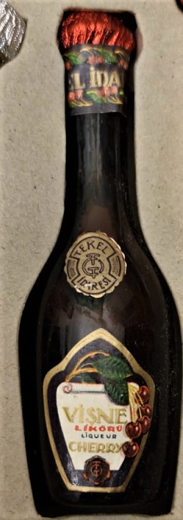 1948 İNHİSARLAR 10 CEŞİT MİNYATÜR  LİKÖRLER T.C TEKEL İDARESİ ORJİNAL KUTUSUNDA 