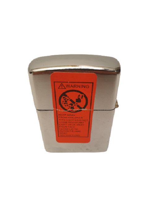 TOYOTA  ARMALI ÖZEL BASKILI KUTUSUNDA KULLANILMAMIŞ  ZİPPO BENZİNLİ ÇAKMAK