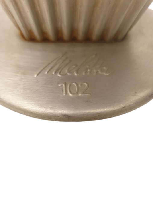 MELİTTA TİRYAKI KAHVE  FİLTRE APARATI ŞEKLİNDE ALİMÜNYÜM KULPLU  FİNCAN 