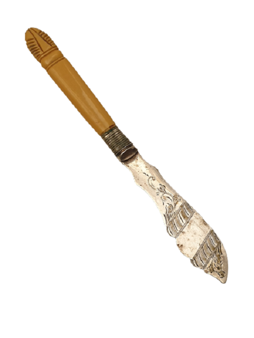 TT & CO EP YAZILI GÜMÜŞ ÜZERİ KALEM İŞLEME KATALİN SAP TEREYAĞI BIÇAĞI