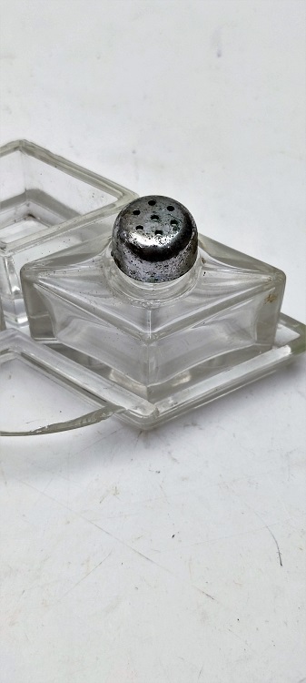 BİLLUR CAM BAHARATLIK TAKIMI DÖRT PARCA DAN OLUŞAN 