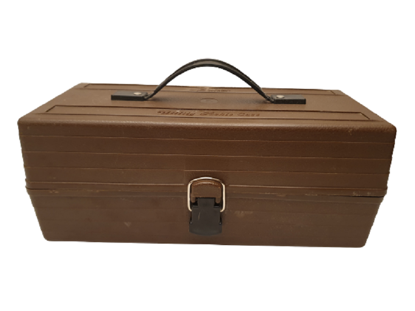 1970 ANGLER FUUL DİKİŞ ÇANTASI VE SETİ İÇERSİNDE  COK CEŞİTLİ MALZEMELERİYLE HER EVİN İHTİYACI TERZİ CANTASI