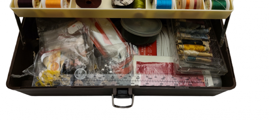 1970 ANGLER FUUL DİKİŞ ÇANTASI VE SETİ İÇERSİNDE  COK CEŞİTLİ MALZEMELERİYLE HER EVİN İHTİYACI TERZİ CANTASI