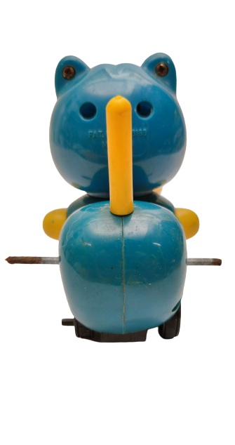 KEDİ FARE KOVALAMA OYUNU FORMUNDA MEKANİK KURMALI OYUNCAK