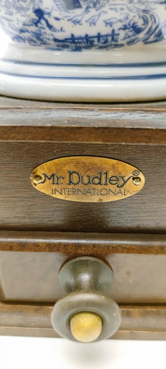 VİNTAGE MR.DUDLEY İNTERNATİONAL EL BOYAMA SERAMİK KAHVE DEGİRMENİ ÖĞÜTÜCÜ