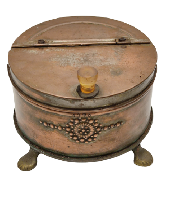 OSMANLI EL YAPIM USTA İŞİ KAHVE KUTUSU KAHVELERDE KULLANILAN BAKIR ÖNÜ İŞLEMELİ KAPAKLI OVAL  PİRİNC AYAKLI