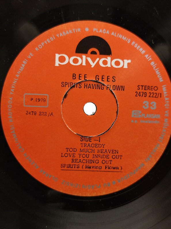 BEE GEES SPIRITS HAVING FLOWN UZUN CALAR 33 DEVİR LP PLAK ORJİNAL KABINDA ORJİNAL BASKISIDIR