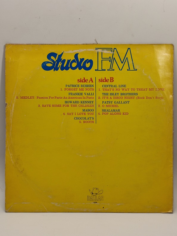 STUDİO FM UZUN CALAR 33 DEVİR LP PLAK ORJİNAL KABINDA ORJİNAL BASKISIDIR