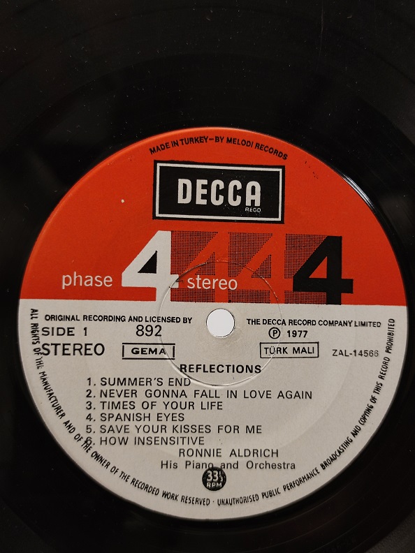RONNIE ALDRICH REFLECTIONS UZUN CALAR 33 DEVİR LP PLAK ORJİNAL KABINDA ORJİNAL BASKISIDIR