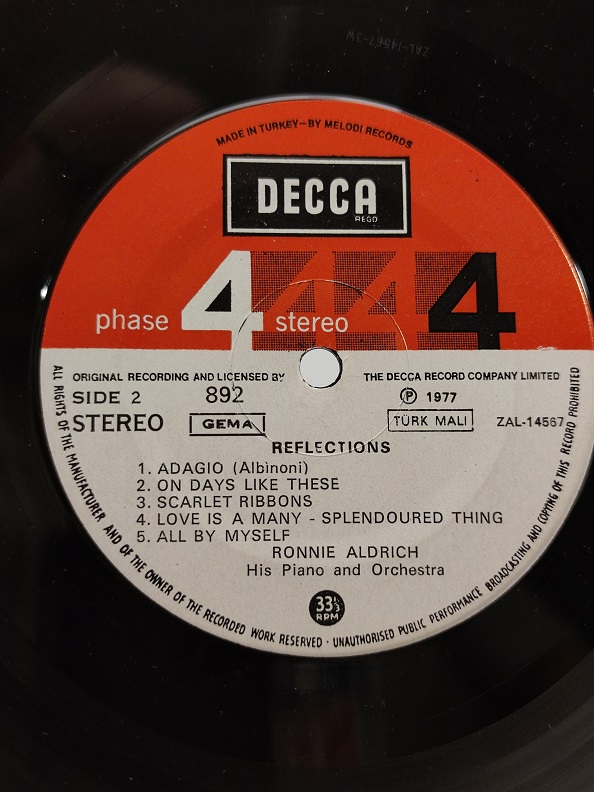 RONNIE ALDRICH REFLECTIONS UZUN CALAR 33 DEVİR LP PLAK ORJİNAL KABINDA ORJİNAL BASKISIDIR