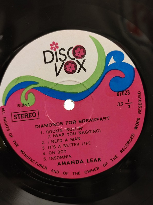 AMANDA LEAR DIAMONDS OF BREAKFAST UZUN CALAR 33 DEVİR LP PLAK ORJİNAL KABINDA ORJİNAL BASKISIDIR