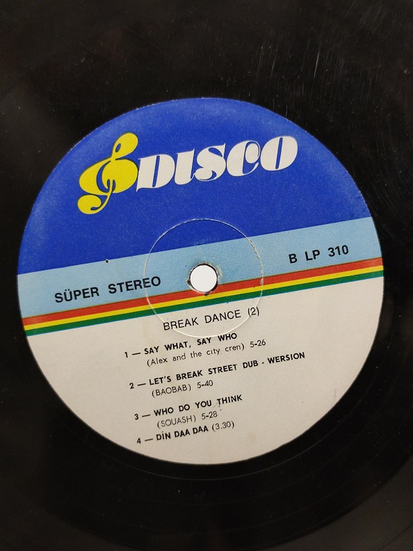 BREAKDANCE 2 SÜPER UZUN CALAR 33 DEVİR LP PLAK ORJİNAL KABINDA ORJİNAL BASKISIDIR