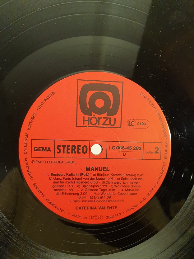 CATERINE VALENTE UZUN CALAR 33 DEVİR LP PLAK ORJİNAL KABINDA ORJİNAL BASKISIDIR