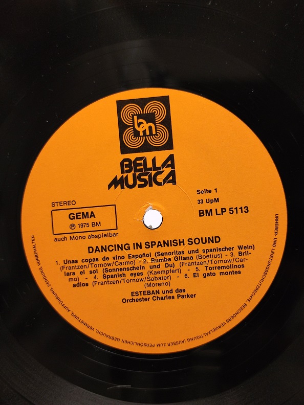 DANCING IN SPANISH SOUND ESTEBAN UZUN CALAR 33 DEVİR LP PLAK ORJİNAL KABINDA ORJİNAL BASKISIDIR