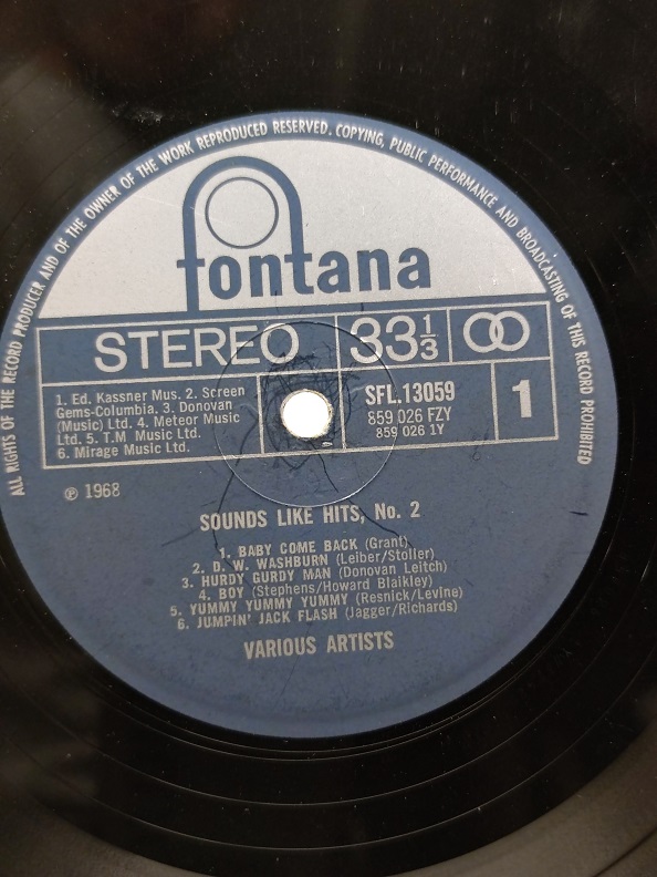 GOLDEN SONGS NO.2 UZUN CALAR 33 DEVİR LP PLAK ORJİNAL KABINDA ORJİNAL BASKISIDIR