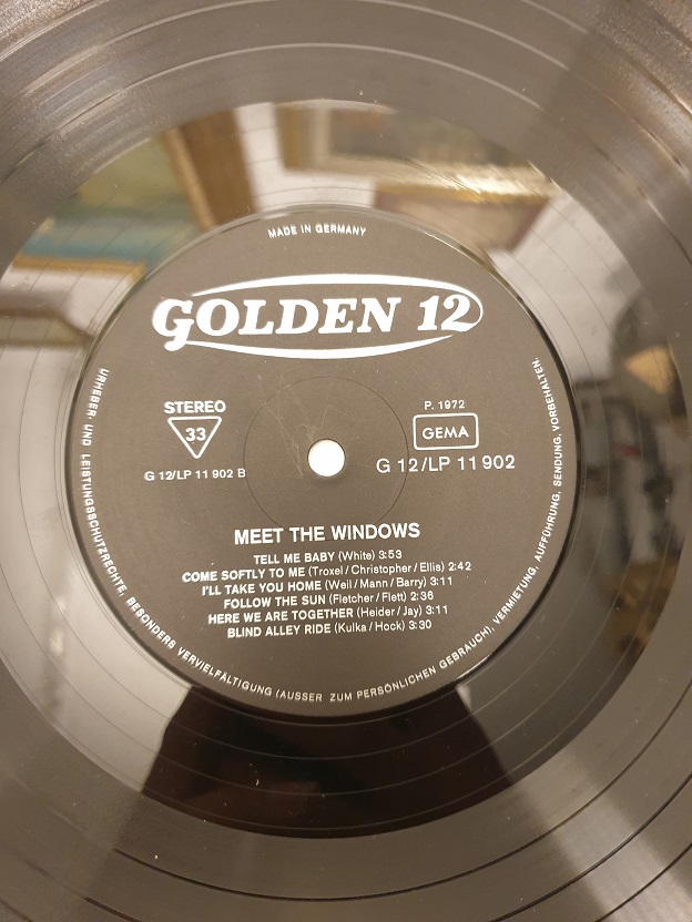 MEET THE WINDOWS UZUN CALAR 33 DEVİR LP PLAK ORJİNAL KABINDA ORJİNAL BASKISIDIR