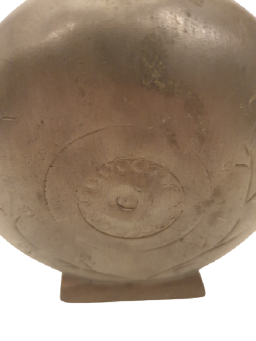 REZEN ÜZERİ İŞLEMELİ KAPAKLI KOKU PARFÜM ŞİŞESİ