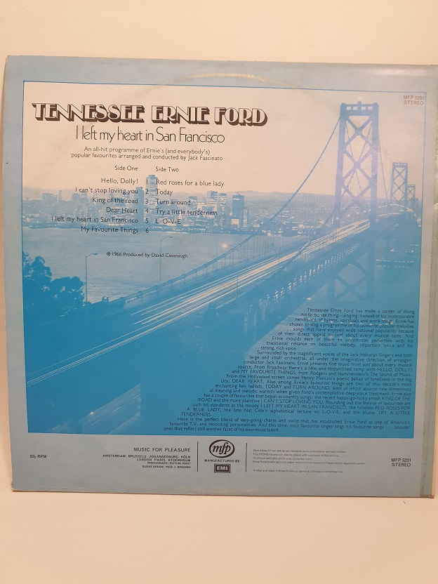 TENNESEE ERNIE FORD I LEFT MY HEART IN SAN FRANSISCO UZUN CALAR 33 DEVİR LP PLAK ORJİNAL KABINDA ORJİNAL BASKISIDIR