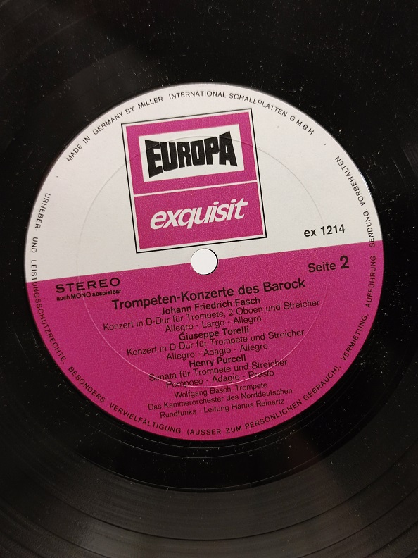 TROMPETEN KONZERTE DES BAROCK UZUN CALAR 33 DEVİR LP PLAK ORJİNAL KABINDA ORJİNAL BASKISIDIR