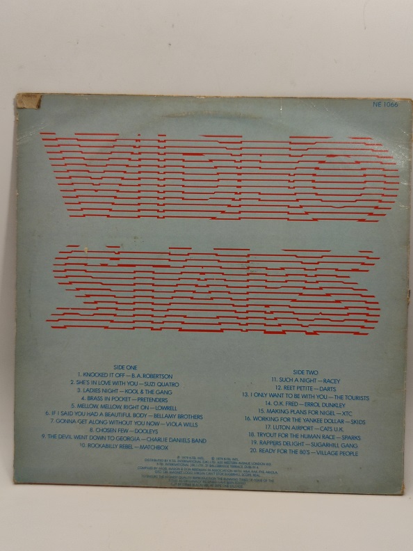 VIDEO STARS UZUN CALAR 33 DEVİR LP PLAK ORJİNAL KABINDA ORJİNAL BASKISIDIR