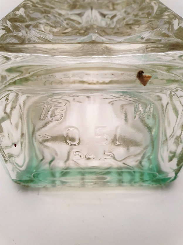 AMERİKAN BAR BARDAKLAR VE ŞİŞE ÜZERİ DESENLİ İÇKİ TAKIMI