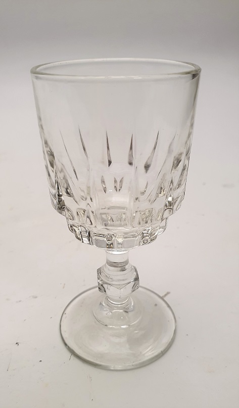 AMERİKAN BAR BARDAKLAR VE ŞİŞE ÜZERİ DESENLİ İÇKİ TAKIMI