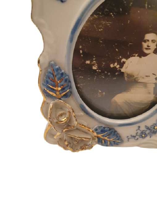 PORSELEN MASA ÜZERİ ÜÇLÜ OBJE KAPAKLI KALP & RESİM CERCEVESİ & MİNİ VAZO