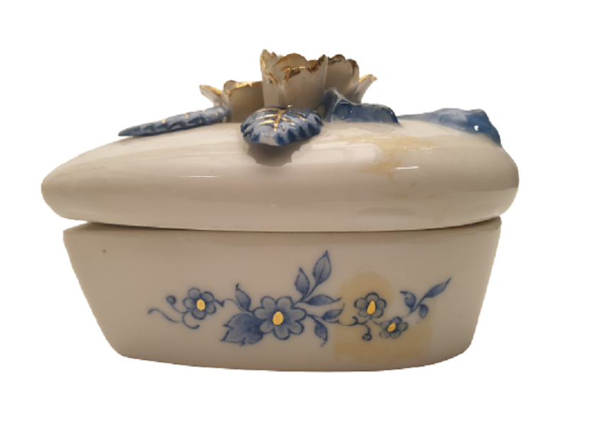 PORSELEN MASA ÜZERİ ÜÇLÜ OBJE KAPAKLI KALP & RESİM CERCEVESİ & MİNİ VAZO