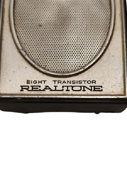 1964 JAPAN  REAL TONE EIGHT TRANSISTOR POCKET RADIO
