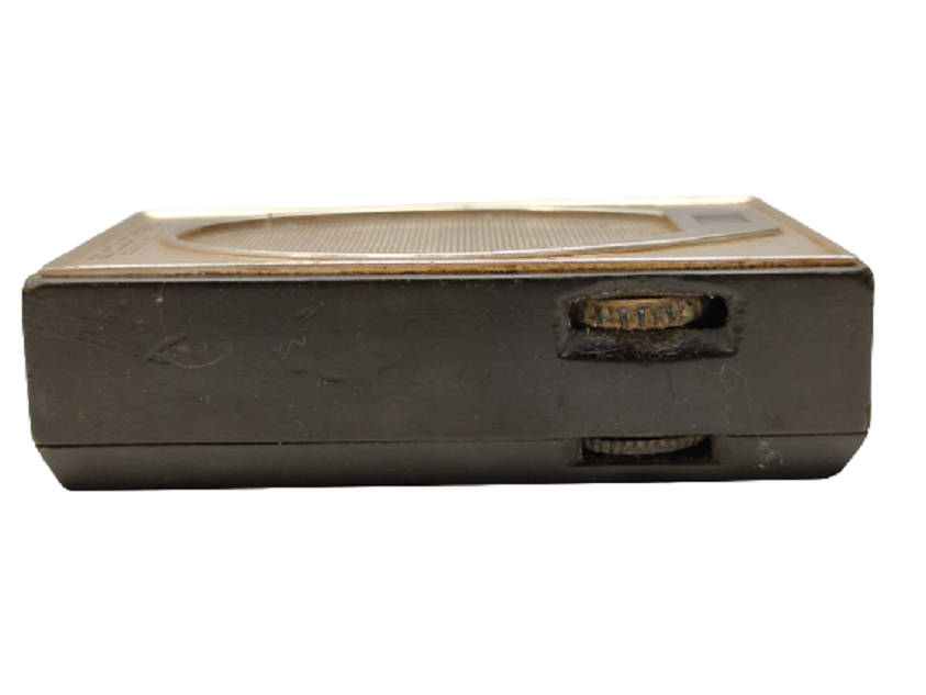 1964 JAPAN  REAL TONE EIGHT TRANSISTOR POCKET RADIO