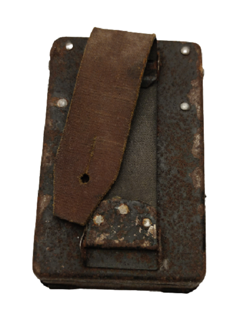 T DAMGALI RENKİ CAMLARI MEKANİK OLARAK DEİŞEN BATARYALI TREN YOL İŞARET FENERİ