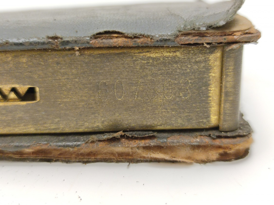 TÜRKİYE İŞ BANKASI ANONİM ŞİRKETİ METAL KİTAP FORMUNDA AVRUPADA ÜRETİLMİŞ KUMBARA