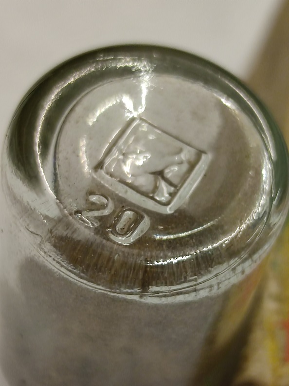 1960 ÇENBERLİTAŞ BAHARATÇISI ENFİYE HAPŞU KARTON KUTUSUNDA 20 G CAM KAB VE KAUCUK KAPAK 