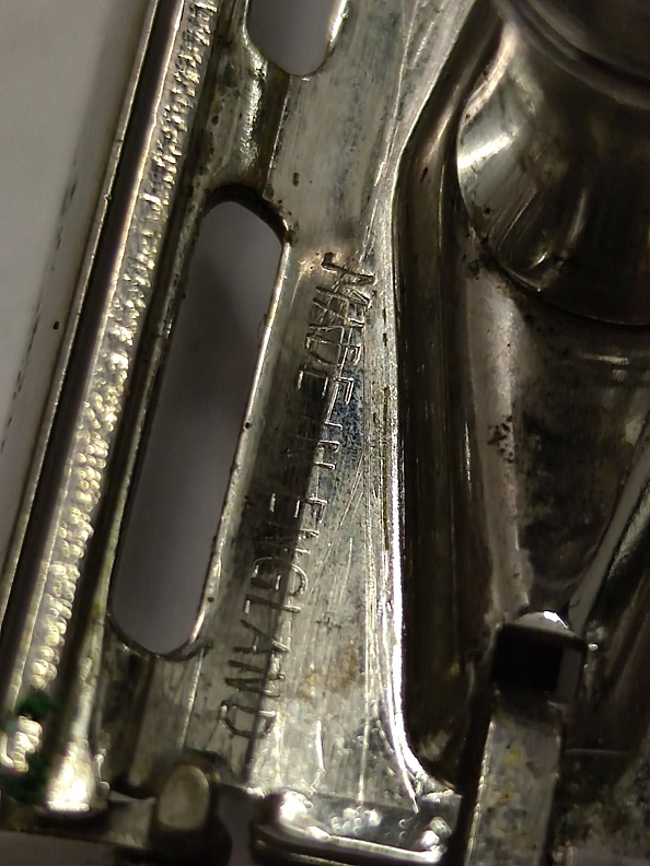 İNGİLİZ GILETTE SAFETY RAZOR MEFISTO MARKA ORİJİNAL KUTULU İŞLEMELİ TIRAŞ MAKİNESİ