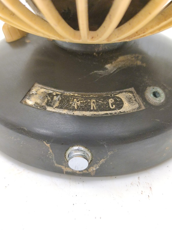 JAPON 1970  MARC GLOBE AM RADIO  DÜNYA KÜRE ŞEKLİNDE TEK DALGA RADYO