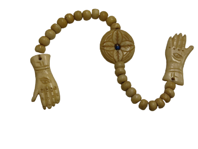 OSMANLI BEKTAŞİ ZAZA EL TESBİHİ 2 ADET FATİMA ELİ ORTADA BEKTAŞİ YILDIZI VARDIR KEMİK EL YAPIMI