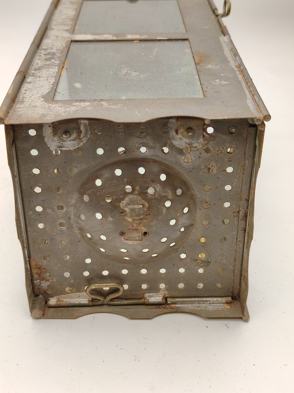 1915 BİRİNCİ DUNYA SAVAŞI HENDEK FENERİ CHRISTOPHER COLLIN'S MANUFACTURERS BIRMINGHAM  USE 1/2 CANDLES ONLY CAMLI ASKERİ FENER