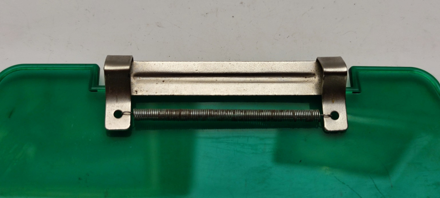 ARABA DİKİZ AYNASI ARKADAN GELEN ARABANIN IŞIĞINI KIRMASI İÇİN TAKILAN SİPERLİK