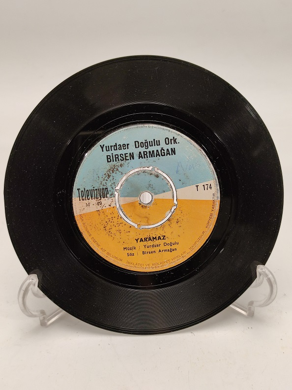 BİRSEN ARMAĞAN YARAMAZ-AŞKA TÖVBE 45 LİK PLAK