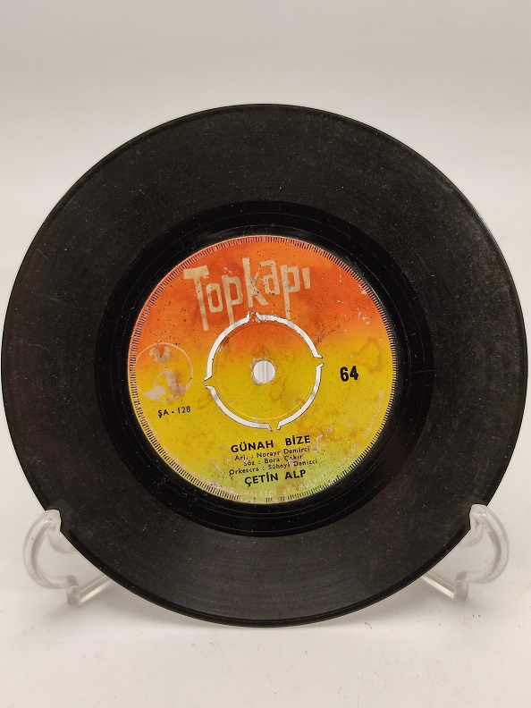ÇETİN ALP GÜNAH BİZE-MEÇHUL KARANLIK 45 LİK PLAK