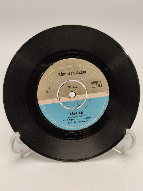 KAMURAN AKKOR REYHAN-LALELER 45 LİK PLAK