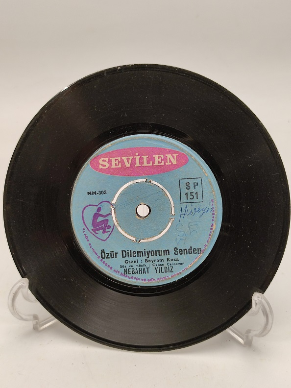 NEBAHAT YILDIZ ÖZÜR DİLEMİYORUM SENDEN-REYHAN 45 LİK PLAK