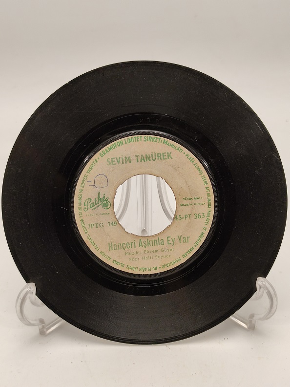 SEVİM TANÜREK HANÇERİ AŞKINLA EY YAR-KIRILMIŞ BİR GÜL GİBİ 45 LİK YERLİ PLAK