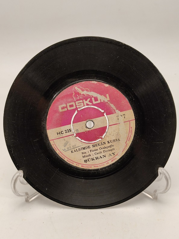 ŞÜKRAN AY BİR GÜN KALBİM DURACAK SENİN YÜZÜNDEN-KALBİMDE MEKAN KURSA 45 LİK YERLİ PLAK